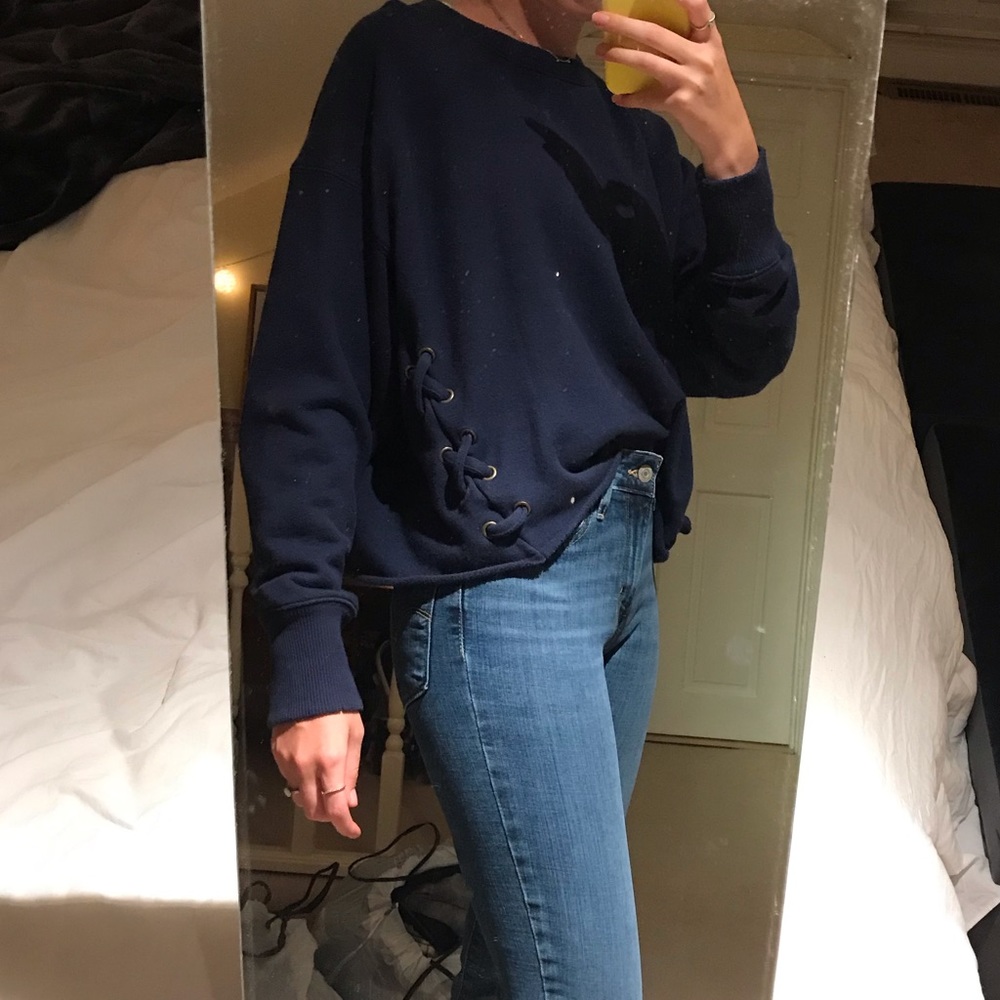 Aerie Tie Side Crewneck